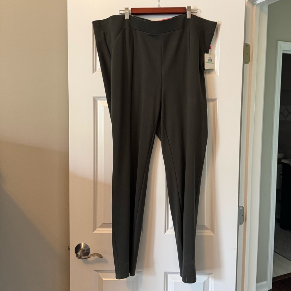 Dark Green Stretchy High-Waisted Pants